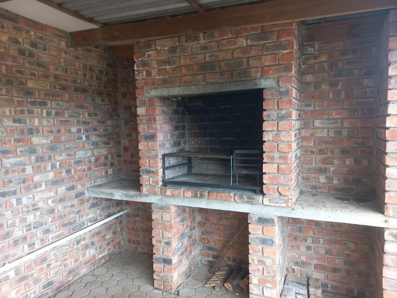 6 Bedroom Property for Sale in Ruiterbos Western Cape